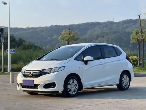 Honda Fit 2020 — фото 1