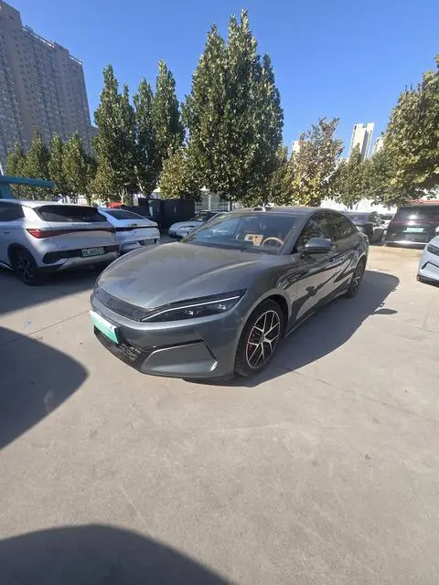 BYD Han L DM 2025