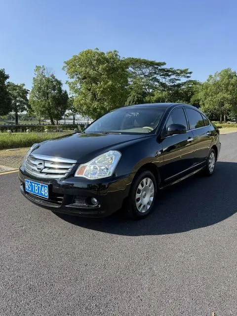 Nissan 轩逸 2012