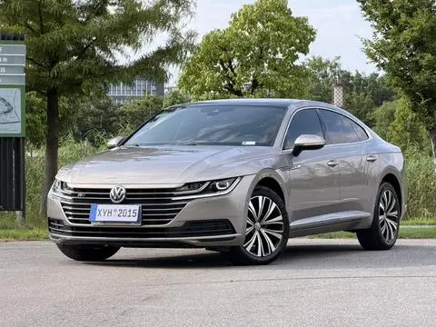 Volkswagen CC 2020 — фото 1