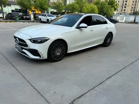 Mercedes-Benz C-Class 2024