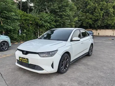 Weltmeister 威马E.5 2022