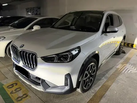 BMW X1 2023 — фото 1