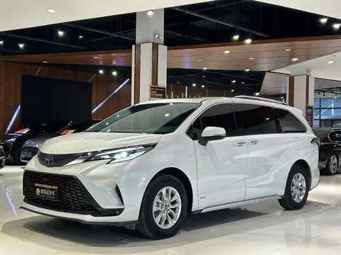 Toyota Granvia 2024