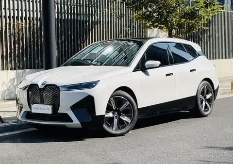 BMW iX 2023