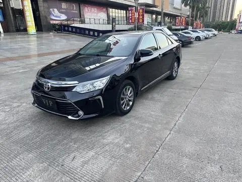 Toyota Camry 2016