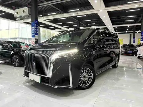 Wey 高山 PHEV 2025