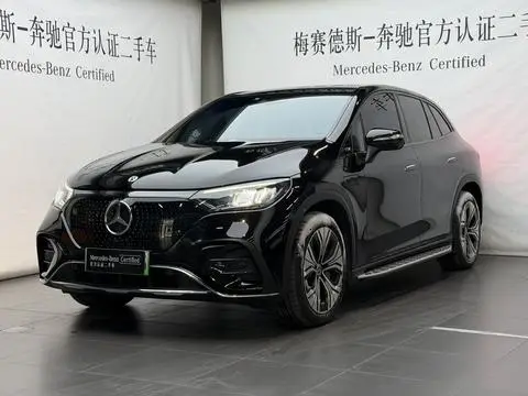 Mercedes-Benz EQE SUV 2024