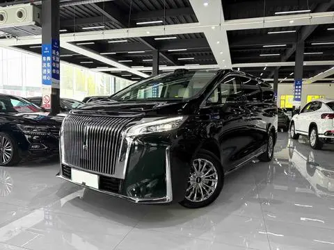 Wey 高山 PHEV 2025