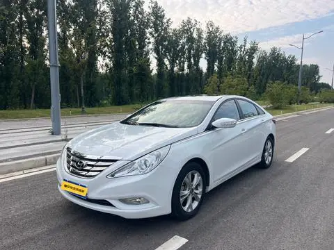 Hyundai 索纳塔八 2013