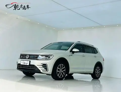 Volkswagen Tiguan L PHEV 2019