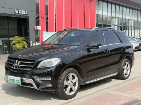 Mercedes-Benz M-Class 2015