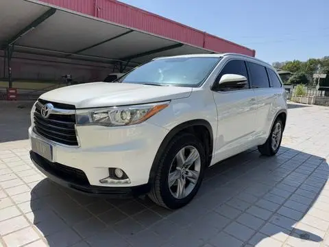 Toyota Highlander 2015 — фото 1