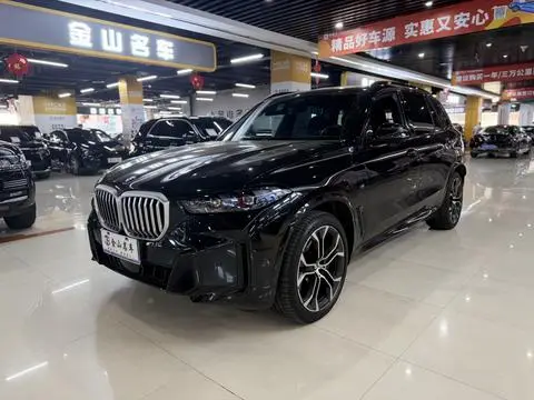BMW X5 2023