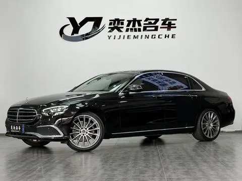 Mercedes-Benz E-Class 2022 — фото 1