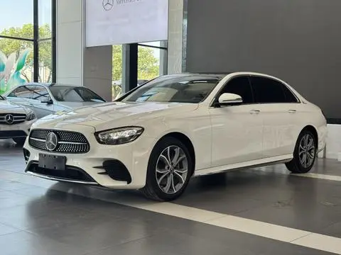 Mercedes-Benz E-Class 2021