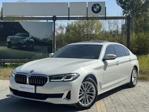 BMW 5 Series 2021 — фото 1