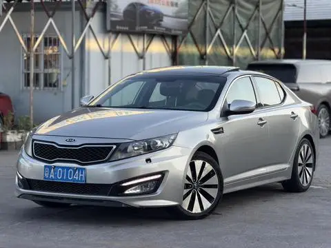 Kia K5 2011