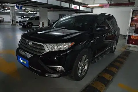 Toyota Highlander 2012 — фото 1