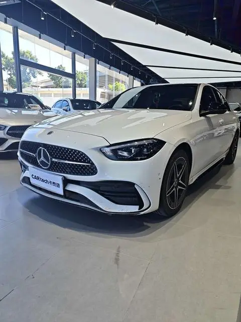Mercedes-Benz C-Class 2023 — фото 1