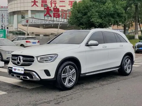 Mercedes-Benz GLC 2021 — фото 1