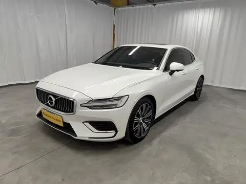 Volvo S60 2022