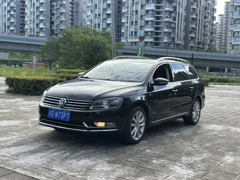 Volkswagen Magotan 2012