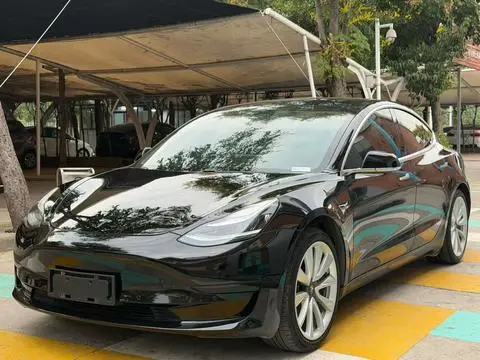 Tesla Model 3 2019 — фото 1