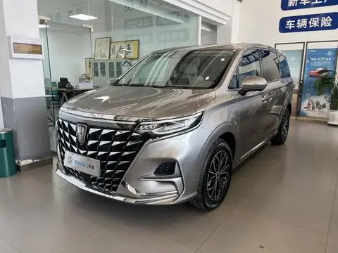 Roewe iMAX8 DMH 2024
