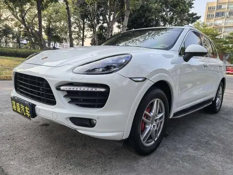 Porsche Cayenne 2011