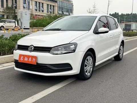 Volkswagen Polo 2016 — фото 1