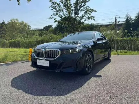 BMW 5 Series 2026