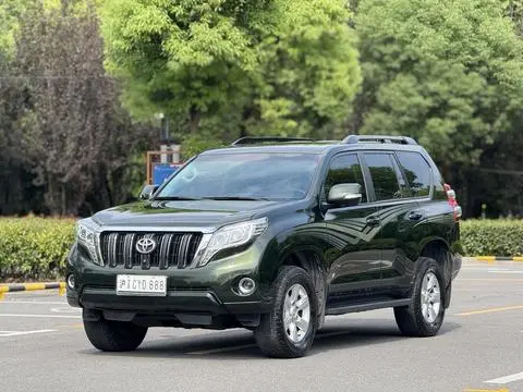 Toyota Prado 2016