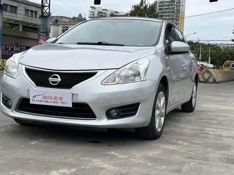 Nissan 骐达TIIDA 2011