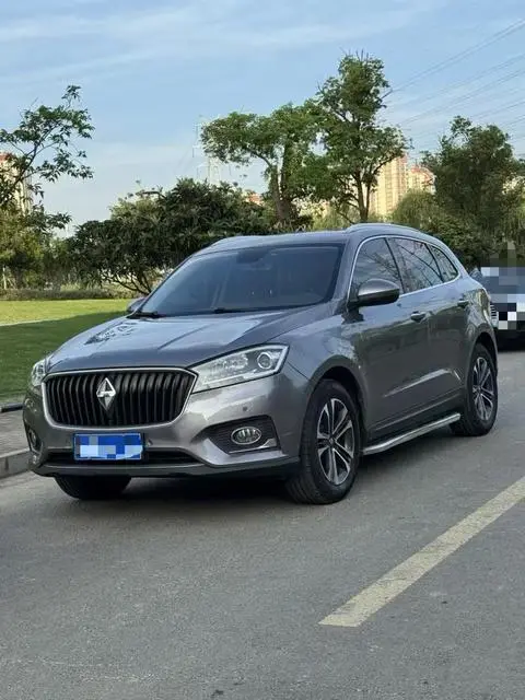Borgward BX7 2016