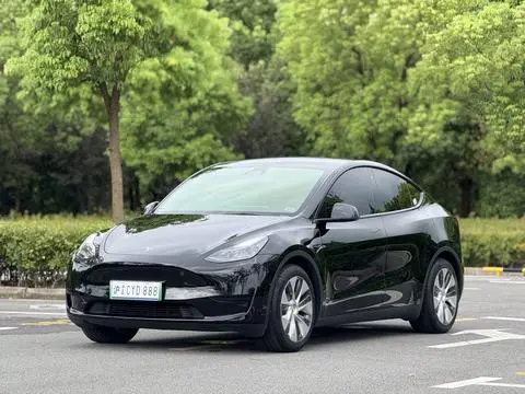 Tesla Model Y 2022 — фото 1