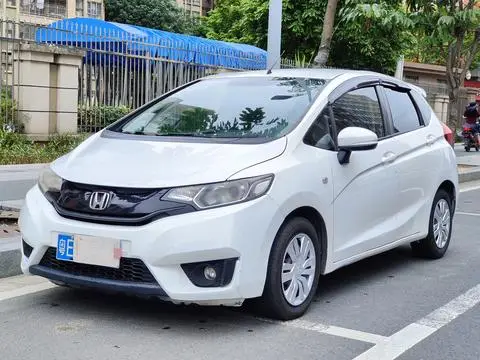 Honda Fit 2014 — фото 1