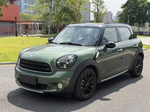 MINI COUNTRYMAN 2016