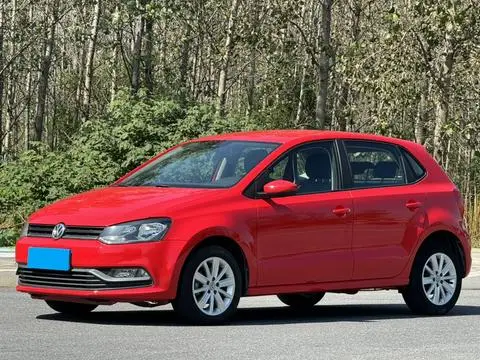 Volkswagen Polo 2014 — фото 1