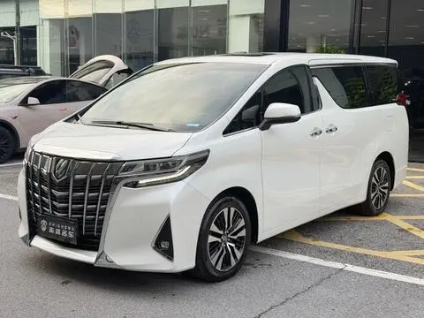 Toyota 埃尔法 2020 — фото 1