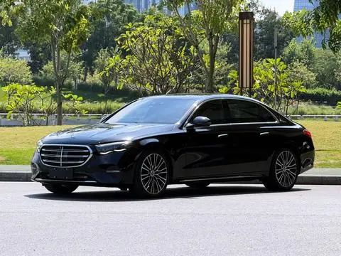 Mercedes-Benz E-Class 2025