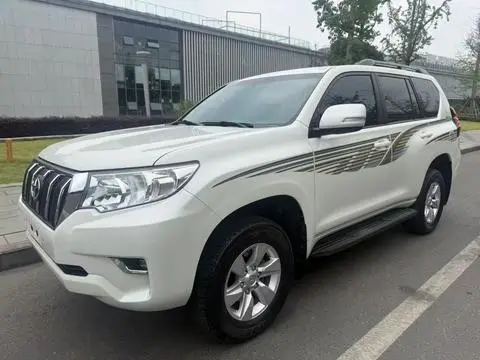 Toyota Prado 2020 — фото 1