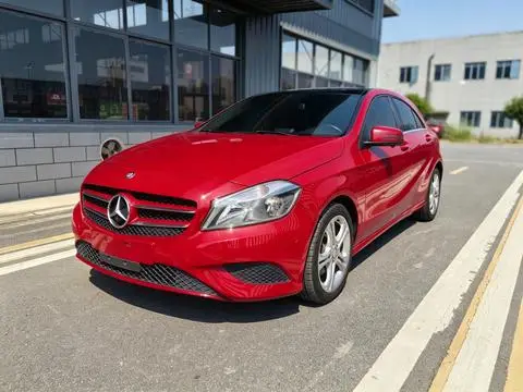 Mercedes-Benz A-Class 2015