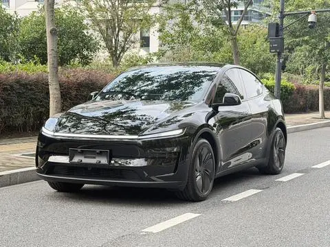 Tesla Model Y 2026