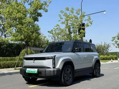 iCAR 03 2024