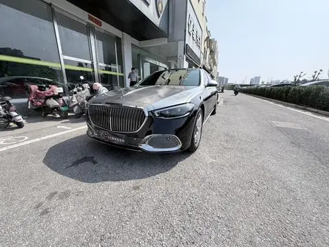 Mercedes-Benz 迈巴赫S-Class 2021