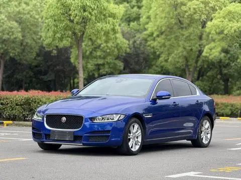 Jaguar XEL 2019 — фото 1