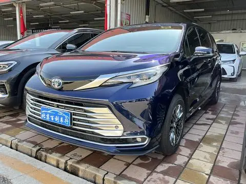 Toyota 赛那 2021