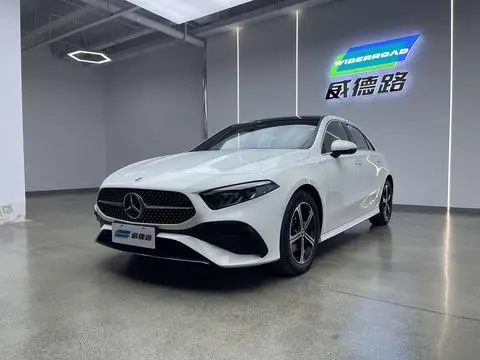 Mercedes-Benz A-Class 2023 — фото 1