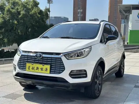 BYD 元EV 2018